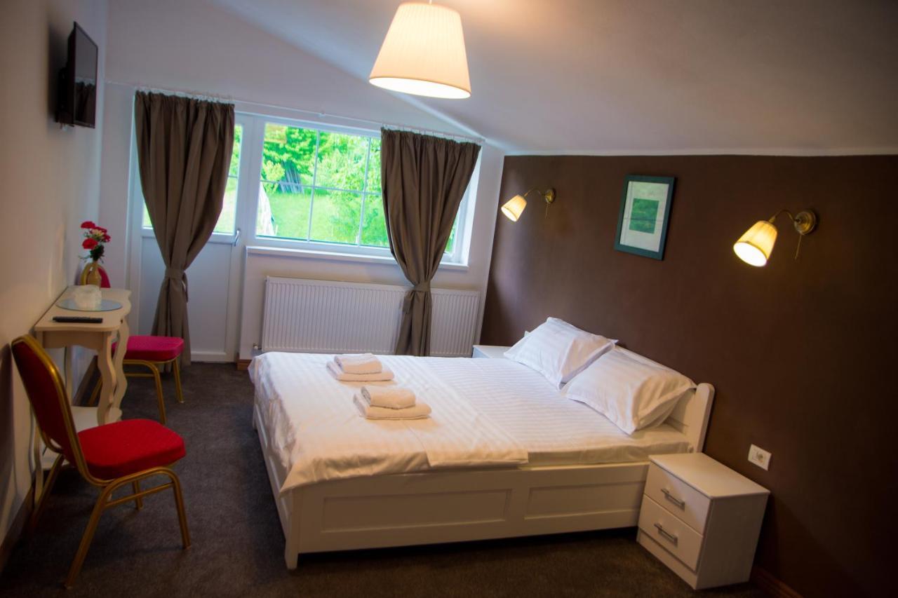 Green Hill Villa Călimăneşti Εξωτερικό φωτογραφία