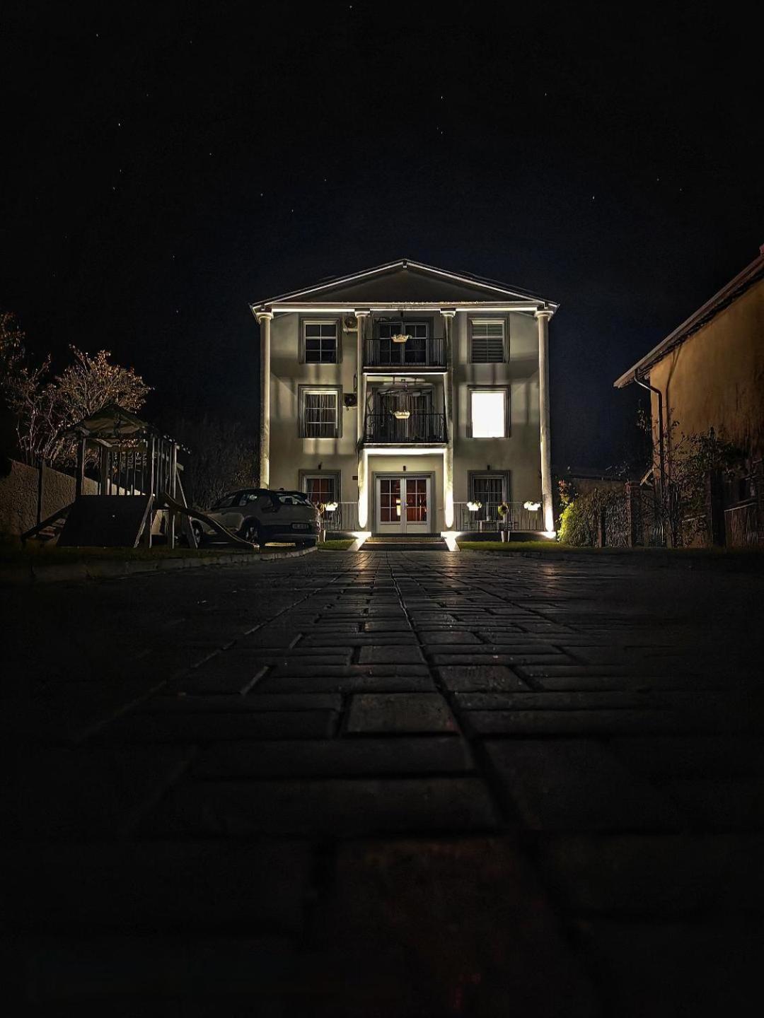 Green Hill Villa Călimăneşti Εξωτερικό φωτογραφία